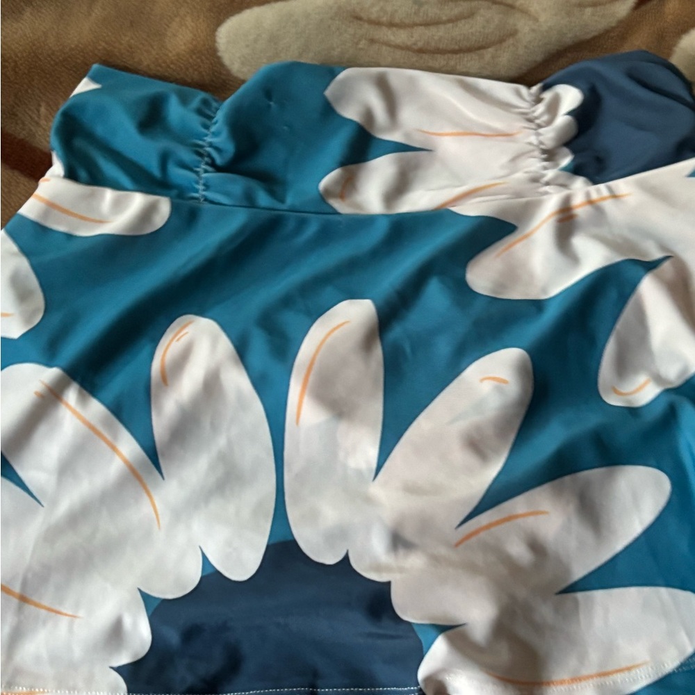 Floral Blue and White Tankini - Picture 9 of 12